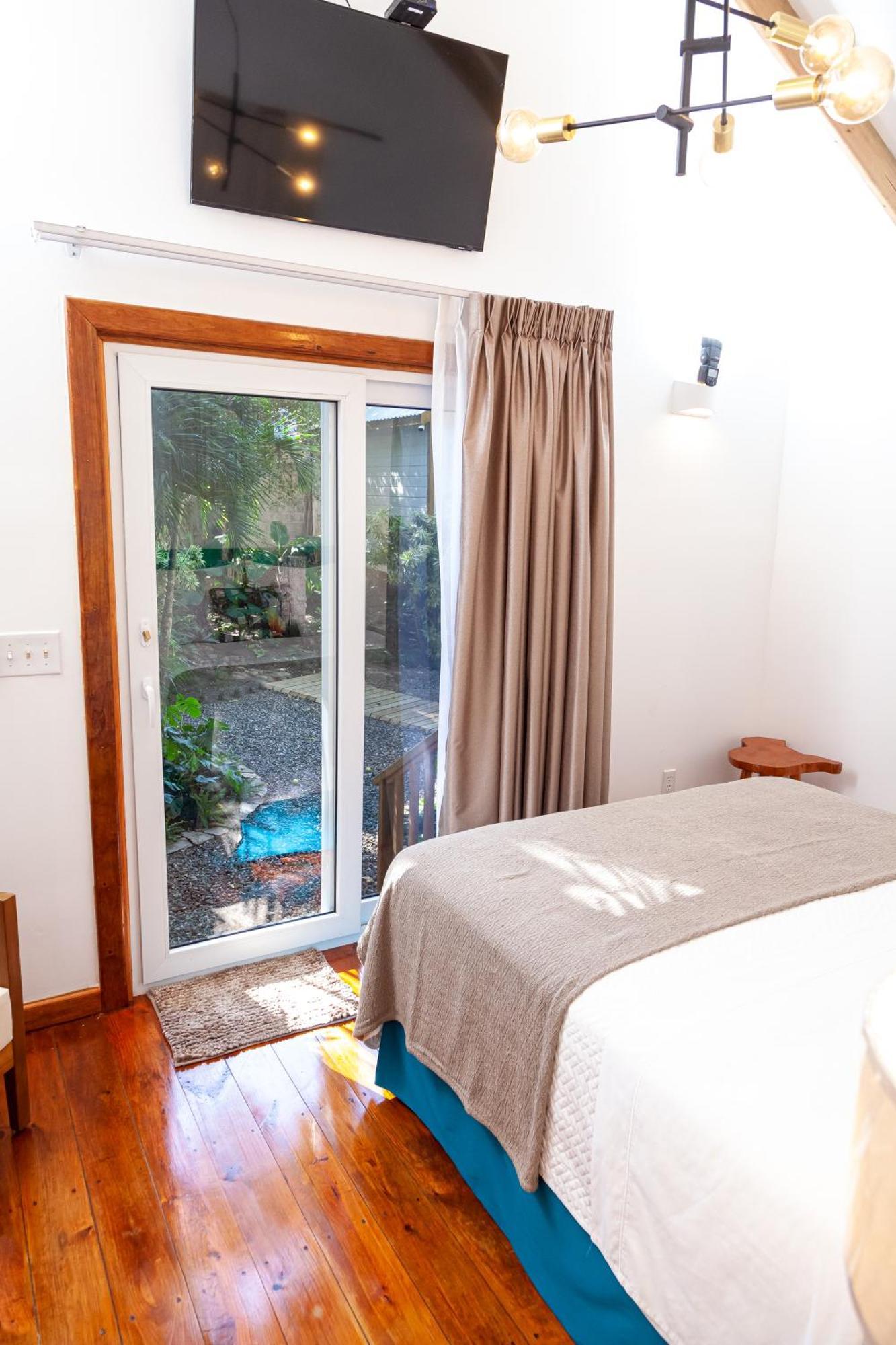 Angeli Gardens Boutique Hotel Сан-Педро-Сула Экстерьер фото